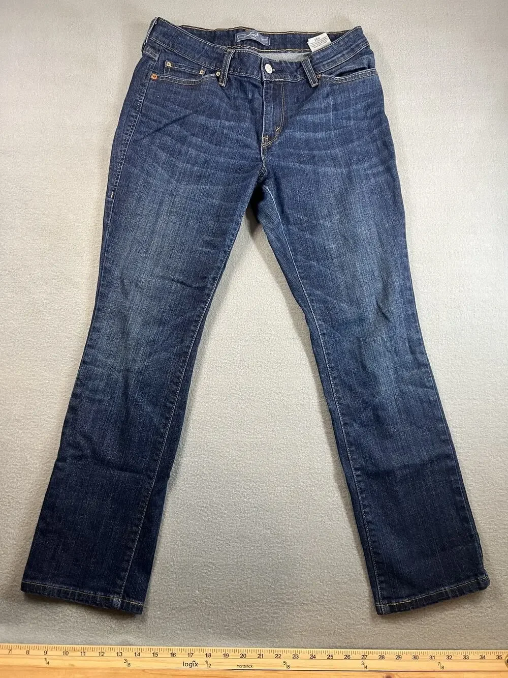 Levi's 552 Relaxed Straight Dark Wash Jeans Women's Size 10 S/C